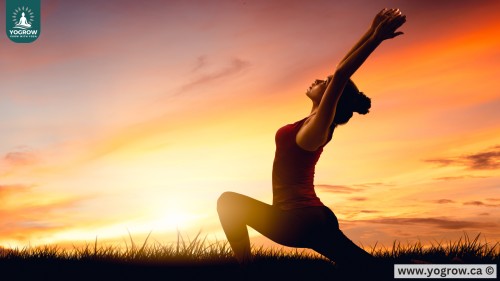 Sunrise Yoga: 8 Simple Asanas for Instant Energy and Calm Every Morning